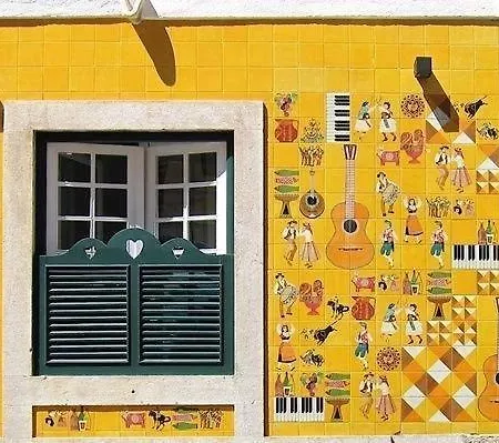 Daire Ideal Address With Fantastic View Castel -old Town-river