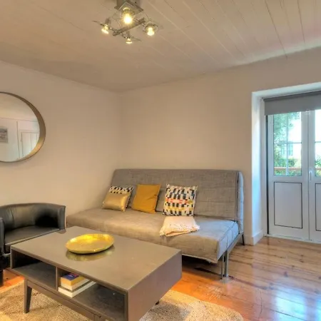 Ideal Address With Fantastic View Castel -old Town-river 리스본